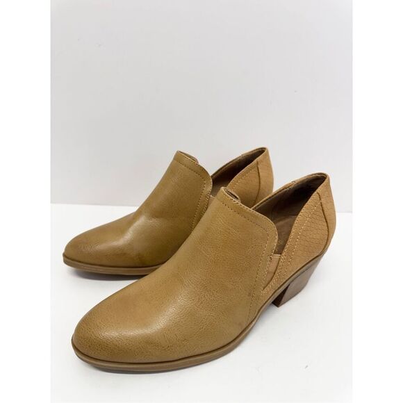 BareTraps Ankle Boots Size 9.5 Tan Block Heel Cushioned Insole Lightweight NEW - Picture 2 of 11